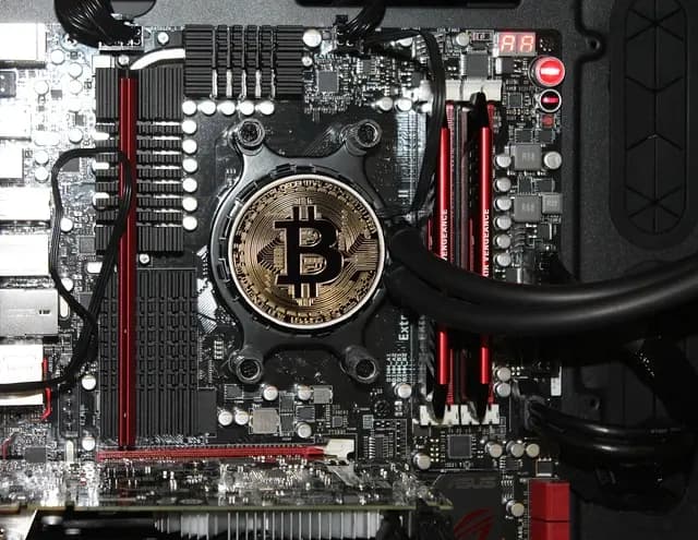 Guide to Choosing the Best Crypto Mining Hardware